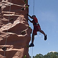 rock climbing wall 200