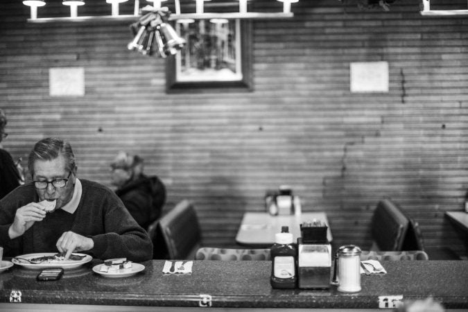 Late afternoon is a good time to enjoy a quiet moment at Little Pete’s. (Neal Santos/WHYY)