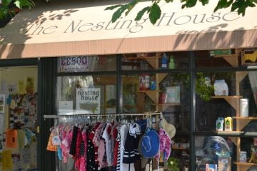  The Nesting House is located on Carpenter Lane in Mt. Airy Village. (Michael Buozis/for NewsWorks) 