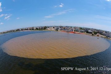  A silt plume in the Barnegat Bay off Seaside Park on Aug. 5, 2015. (Image courtesy of Save Barnegat Bay) 