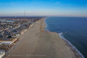 1526499_695673963799014_1125655344_n The pre- and post-restoration areas in Manasquan at sunrise on December 19, 2013. (Image: Bob Alberding/RCAP/Remote Control Aerial Photography)