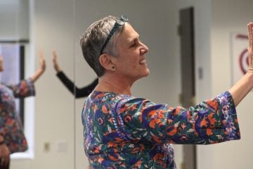 Dance therapist Elizabeth Templeton helps clients cope with the after effects of traumatic birth experience. (Emma Lee/WHYY)