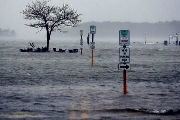 Sandy flooding (NBC10)