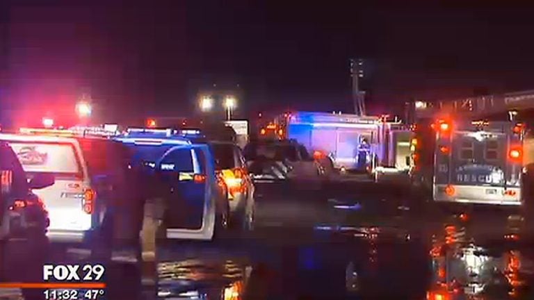  Emergency crews last night off of Sooey Place Rd in Tabernacle. (Image screenshot via Fox29) 