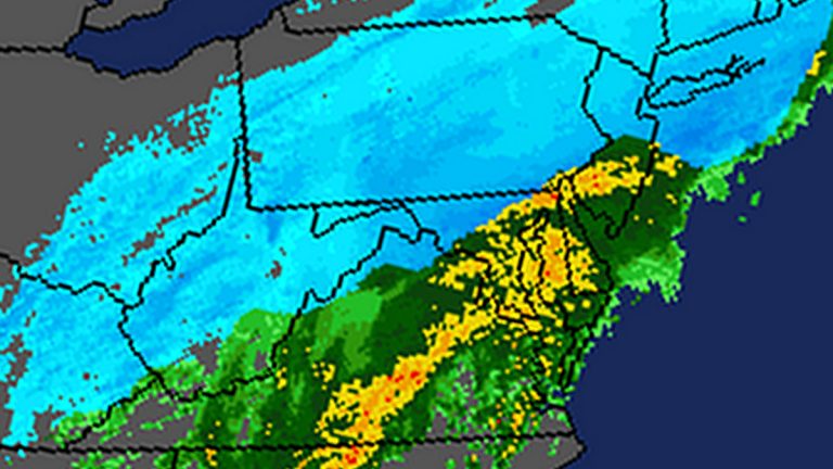  AccuWeather radar at 8:30 a.m. showed snow  hitting the northern portions of New Jersey. 