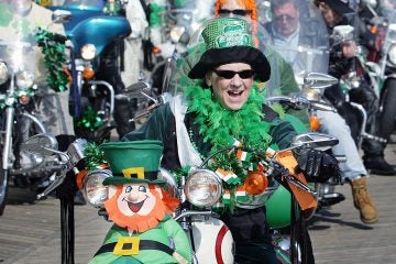  Sue Reynolds rides her motorcycle in Atlantic City's 2007 St. Patrick's Day parade (AP photo/Mel Evans) 