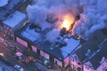 20140228-islamic-center-fire-morning-1200 The fire broke out shortly after 6 a.m. (Image from NBC10)