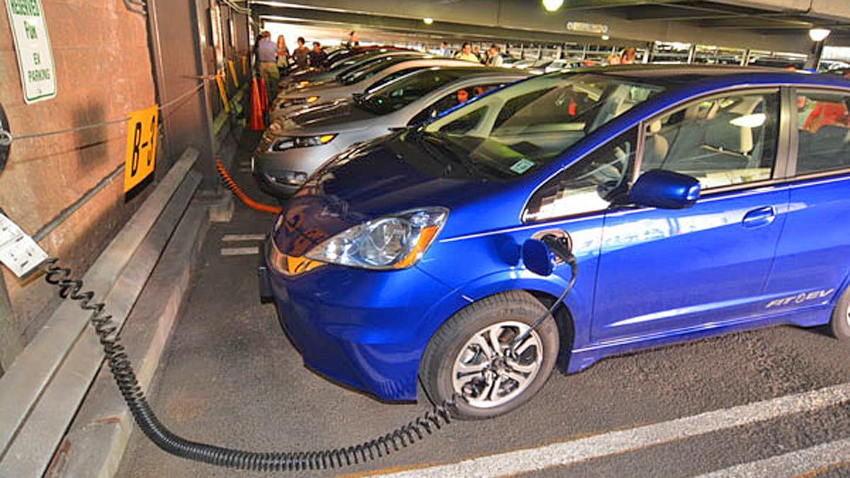 pse-g-to-giveaway-150-electric-car-plug-in-stations-in-new-jersey-whyy