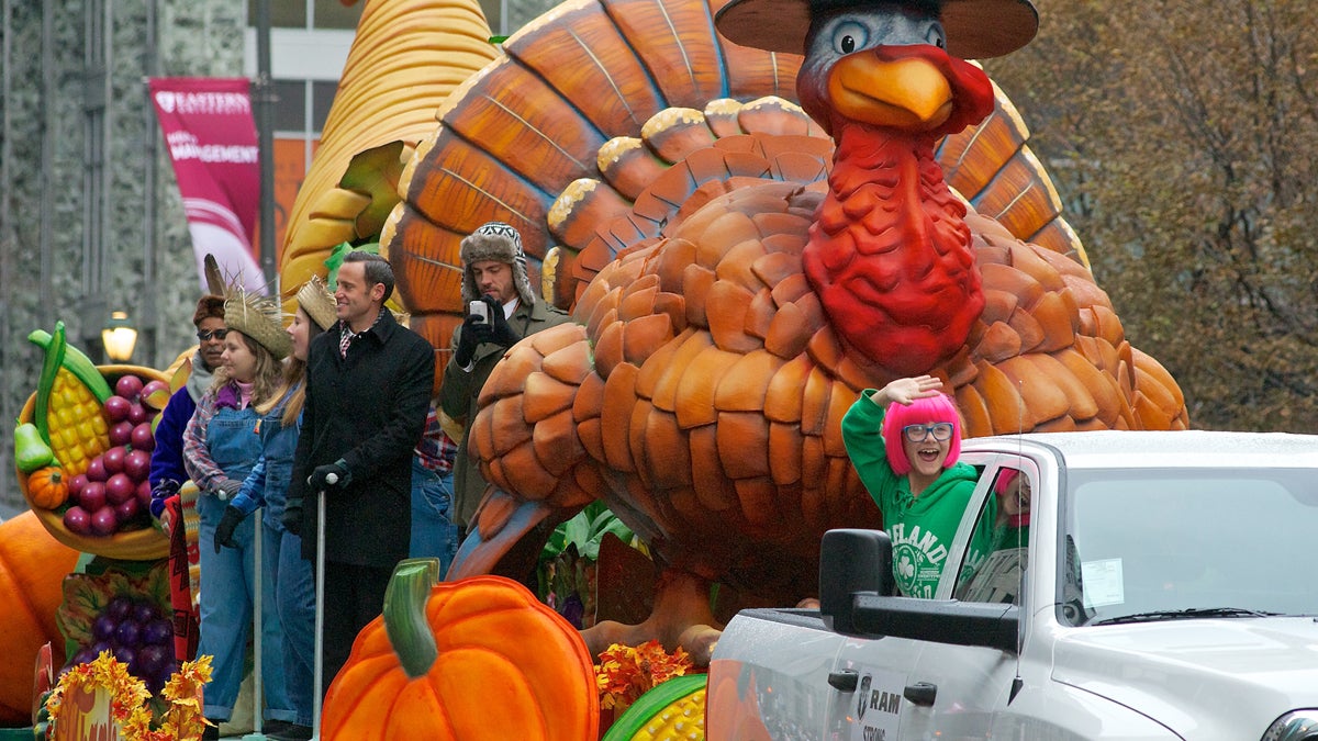 Thousands turn out for 95th annual Thanksgiving Day parade, oldest in ...