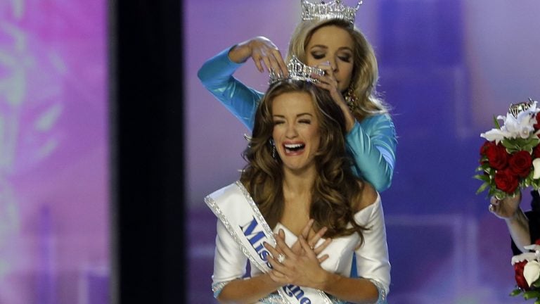  Miss Georgia Betty Cantrell is crowned Miss America 2016 by Miss America 2015 Kira Kazantsev at the 2016 Miss America pageant, Sunday, Sept. 13, 2015, in Atlantic City, N.J. (AP Photo/Mel Evans) 
