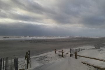  The beach in Avalon, NJ. (Tom MacDonald/WHYY) 