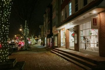  Downtown Haddonfield is lined with stores and restaurants. (Alan Tu/WHYY)  