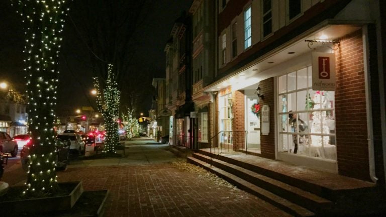  Downtown Haddonfield is lined with stores and restaurants. (Alan Tu/WHYY)  