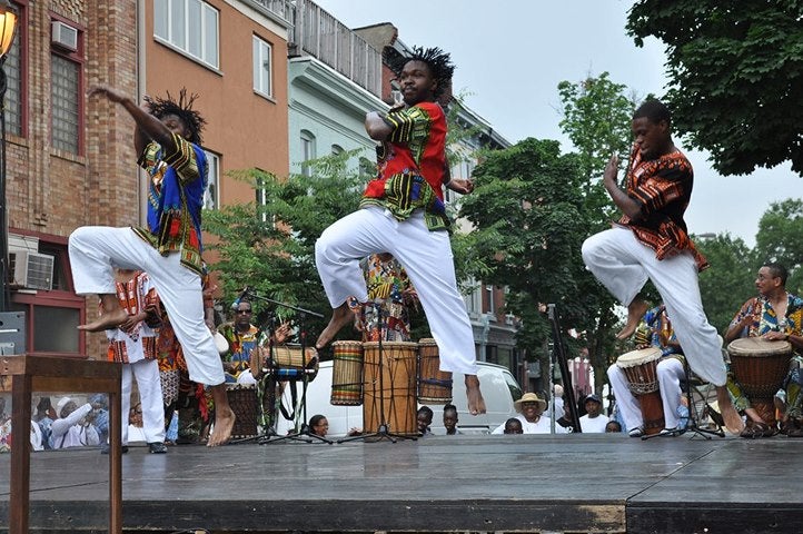 Dancers perform at a recent Odunde Festival. The four-decade Philadelphia tradition once again welcomes visitors Sunday. OdundeFestival.org)