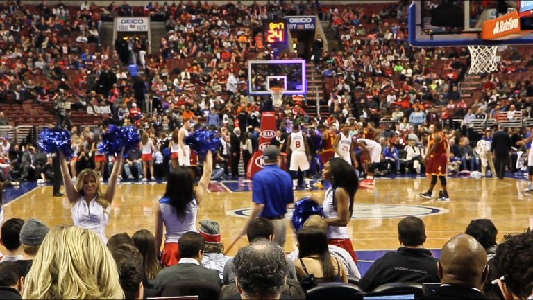  The Philadelphia 76ers play a game at their home court, the Wells Fargo Center. (Kimberly Paynter/WHYY) 