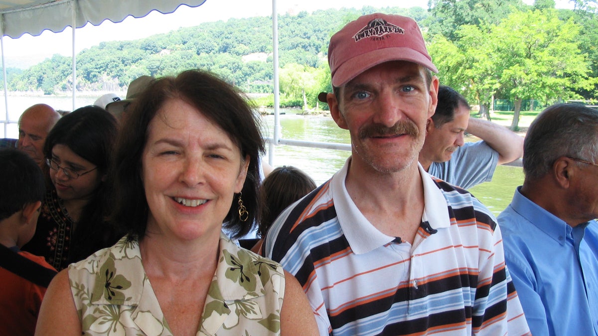 Katherine Flannery Dering and her brother Paul in 2007. (Courtesy of Katherine Flannery Dering)