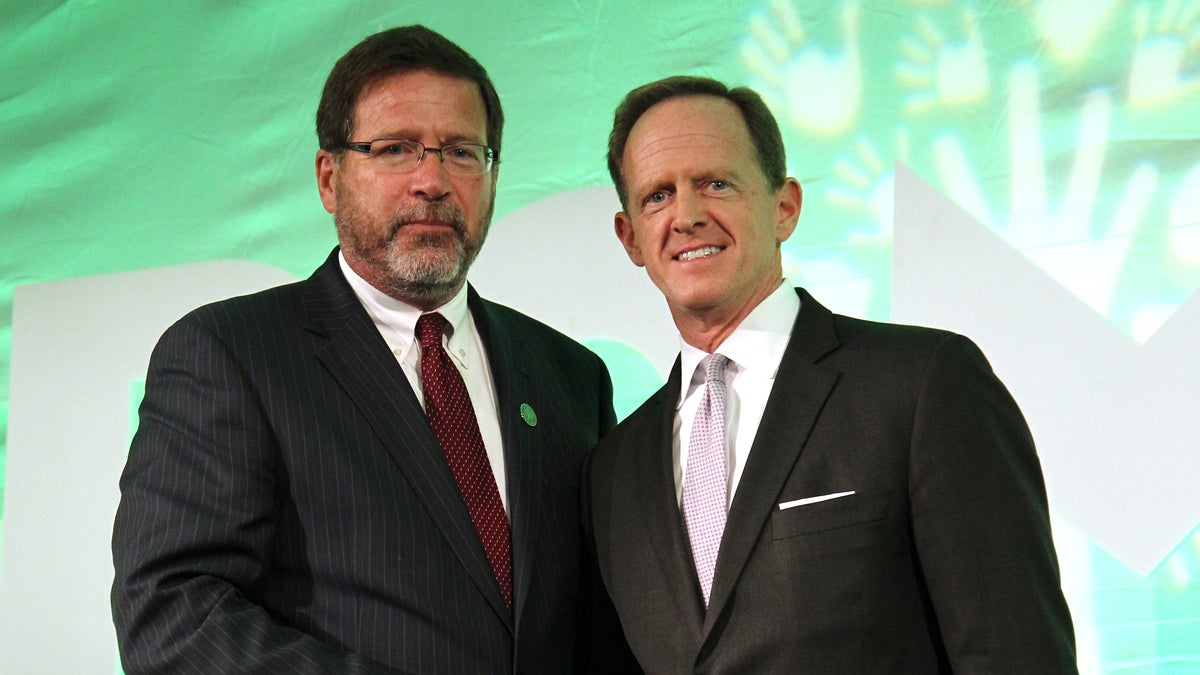  Sandy Hook Promise co-founder and board member Bill Sherlach, (left), honors U.S. Sen. Pat Toomey, R-Pennsylvania, at the Sandy Hook Promise Inaugural Gala at the Ritz Carlton Tuesday in Washington, D.C. (Paul Morigi/AP Images for Sandy Hook Promise Foundation) 