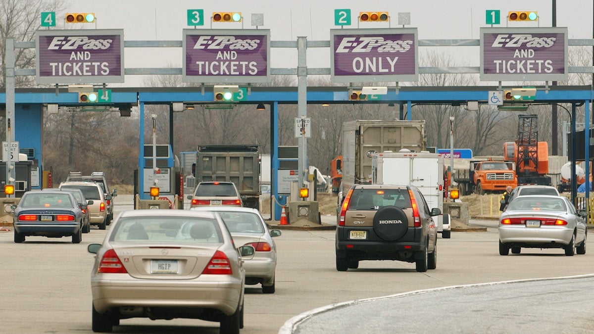 Automobiles drive into the Fort Washington Interchange of the Pennsylvania Turnpike (AP, file)