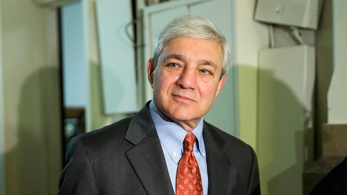  Former Penn State president Graham Spanier walks from a hearing before a Superior Court panel at City Hall Wednesday, May 21, 2014, in Philadelphia.   (AP Photo/Matt Rourke) 