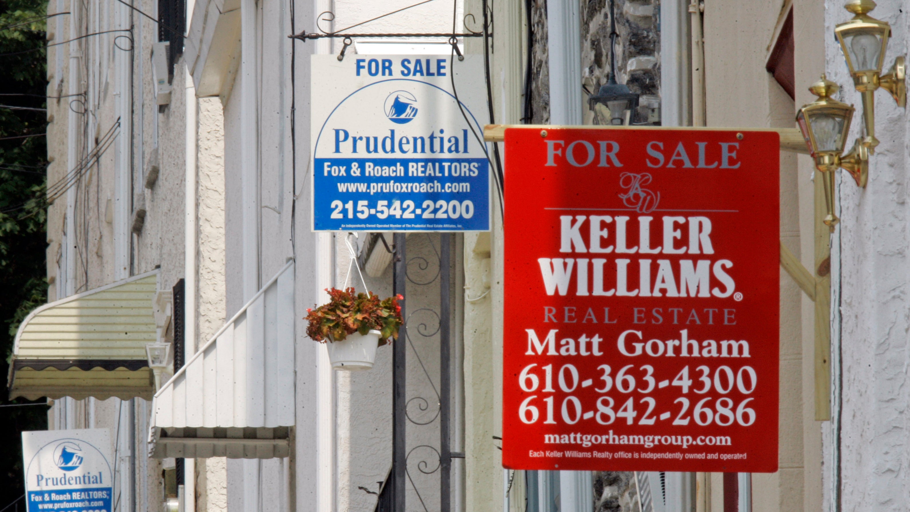  The federal 'Making Home Affordable' program is coming to the Pennsylvania Convention Center, offering help to those having trouble making their mortgage payments (Matt Rourke/AP Photo, file) 