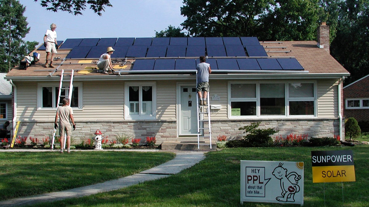 In this undated photo, solar panels are installed on a Harrisburg, Pa. home (Tami and Randy Wilson/AP Photo) 