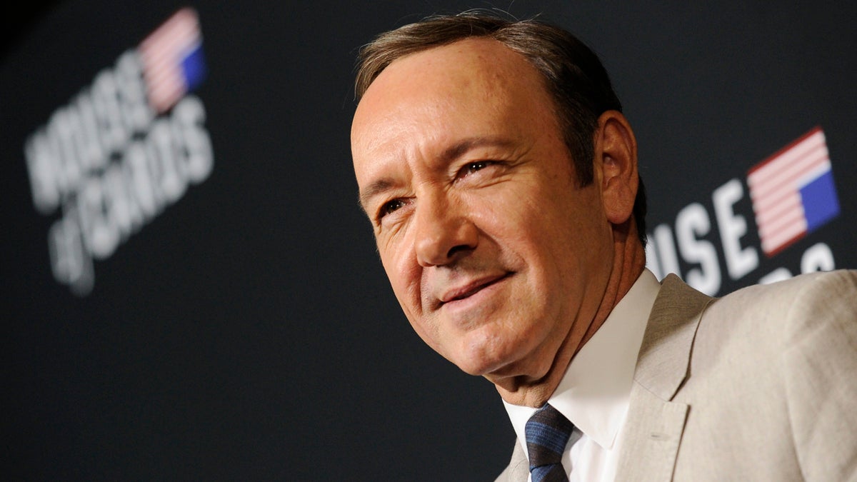  Kevin Spacey arrives at a special screening for season 2 of 