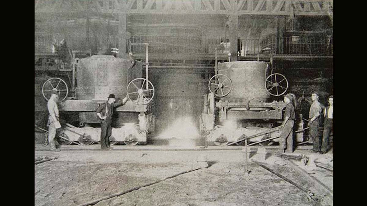  Workers keep a careful watch on the open hearth furnaces at the Bethlehem Steel Co. plant. (Image courtesy of the Historical Society of Pennsylvania) 