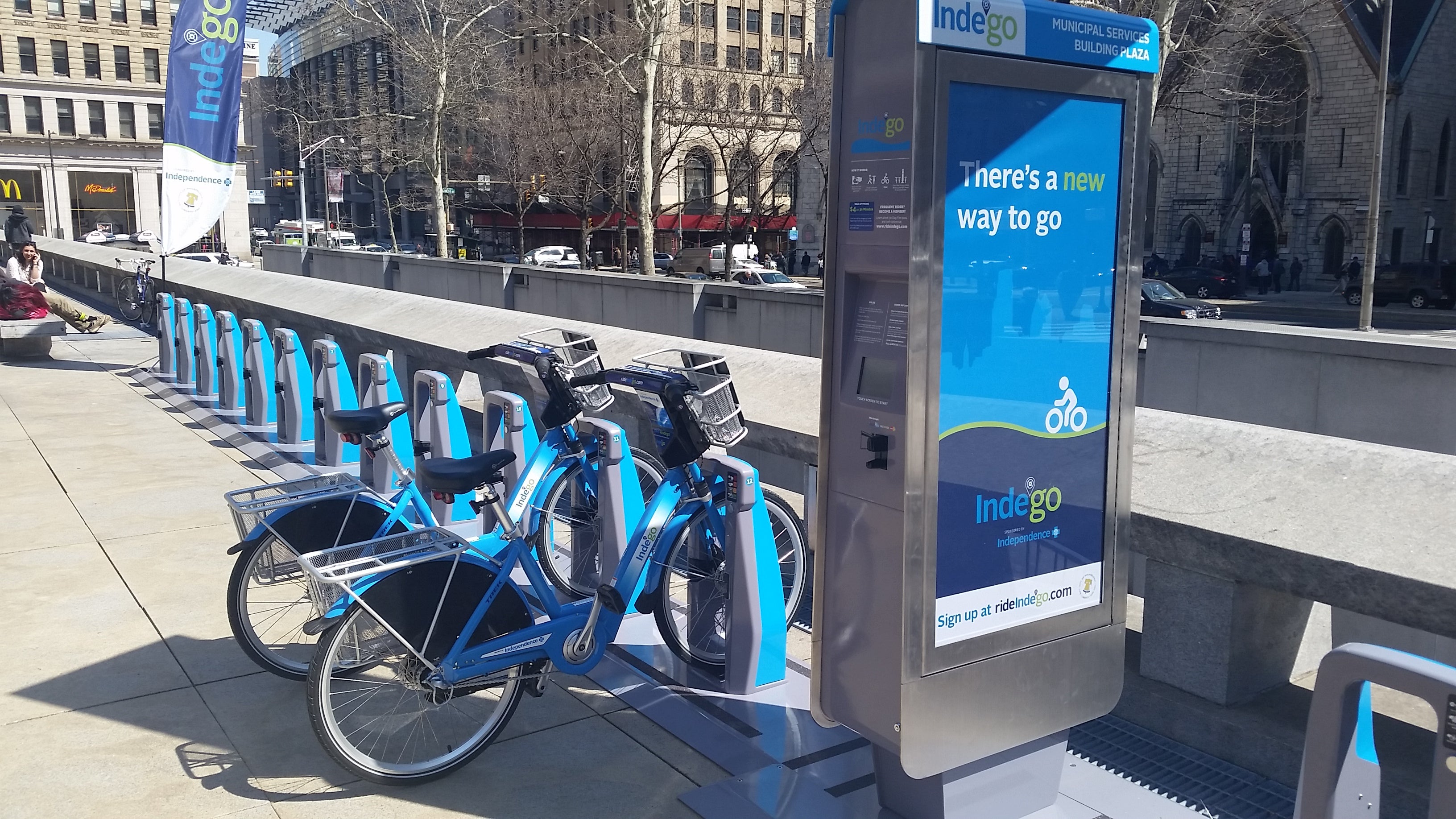  This bike-share station is set up across from Philadelphia City Hall. (Tom MacDonald/WHYY)  