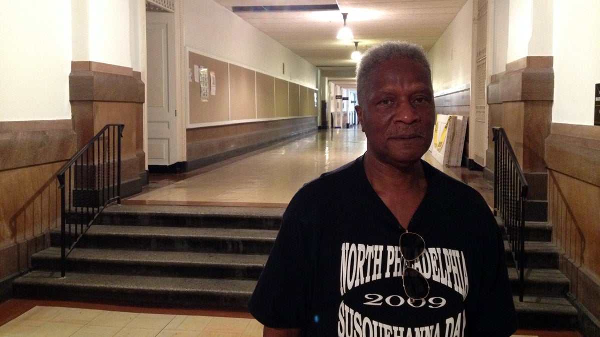  Bobby J. Williams, 79, strolls the halls of Philadelphia City Hall, doing what he can to help the people of his community. (Tony Abraham/for NewsWorks) 