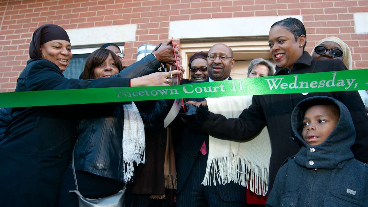  The Nicetown Court II affordable-housing ribbon was cut on Wednesday afternoon. (Bas Slabbers/for NewsWorks) 