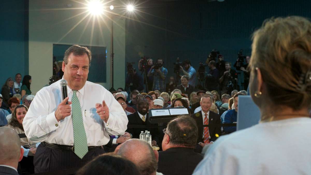  New Jersey Gov. Chris Christie reacts to a question from Carol Davis, of Toms River. (Bas Slabbers/for NewsWorks) 