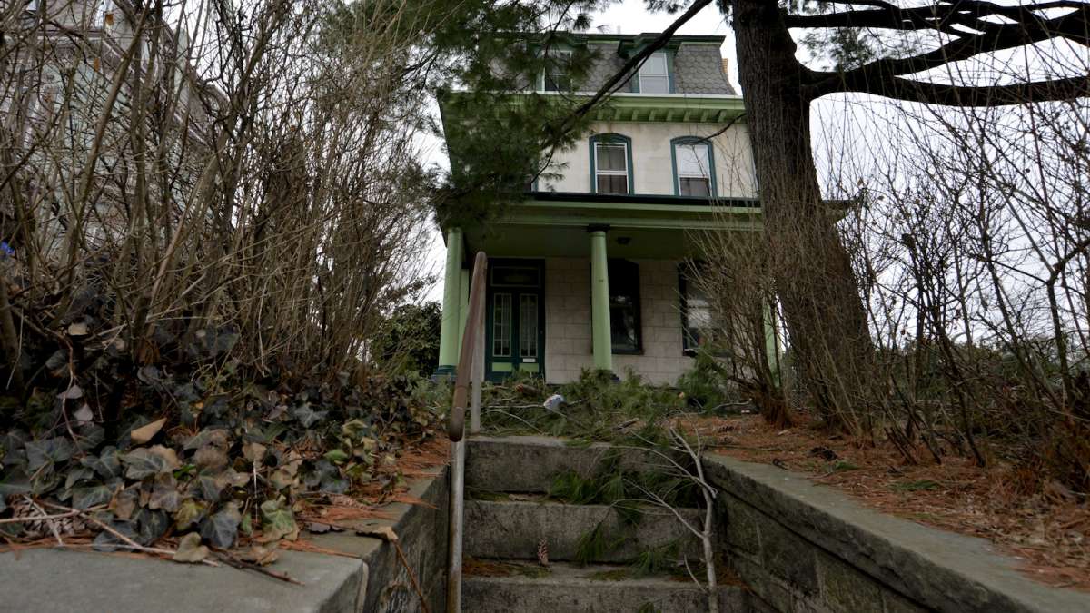 Roger Ross will rehabilitate 365 Green Lane. He plans to move in with his wife and two kids. (Bas Slabbers/for NewsWorks) 