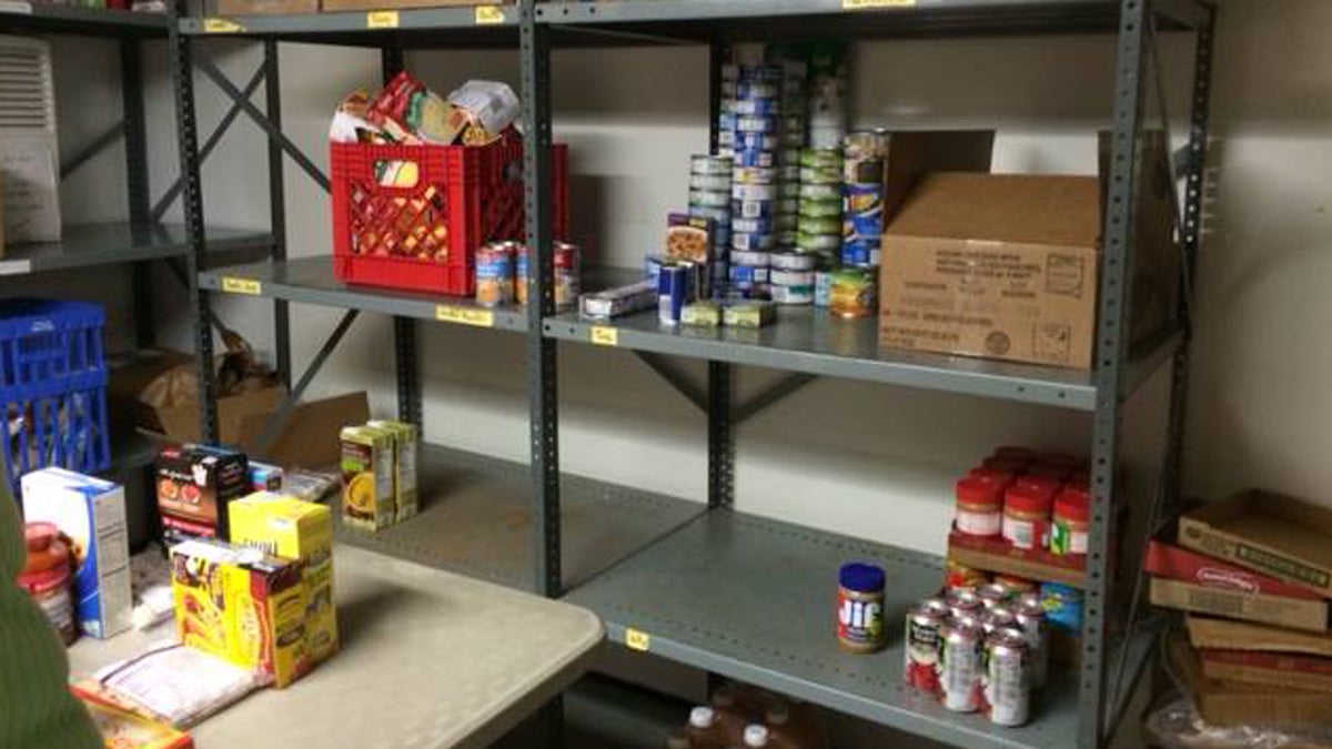  Supplies are dwindling on the shelves of a food pantry in Penndel. (Bucks County Housing Group) 