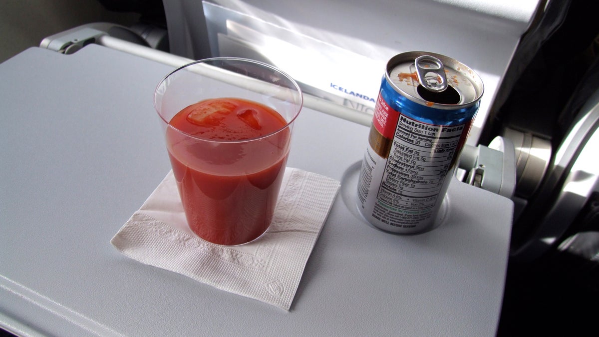 At 30,000 feet, tomato juice simply tastes different than at sea level. (Claus Ableiter/Creative Commons)
