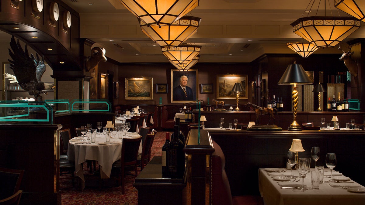  The Capital Grille dining room. (PRNewsFoto/The Capital Grille, Warren Jagger Photography) 