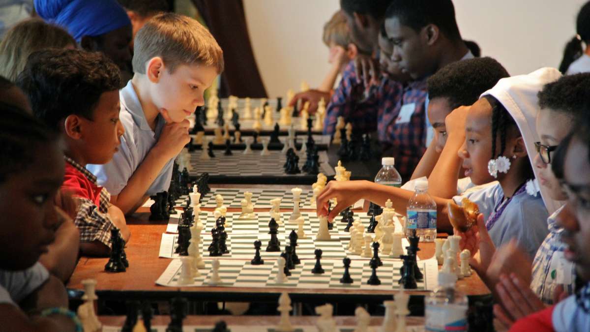 After School Activities Partnerships (ASAP) runs chess programs for Philadelphia students. (Emma Lee/WHYY