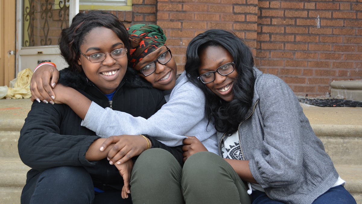  Dor sisters (from left): Christie, 17; Chrislie, 14; Chrisla, 16. (Kevin McCorry/WHYY) 