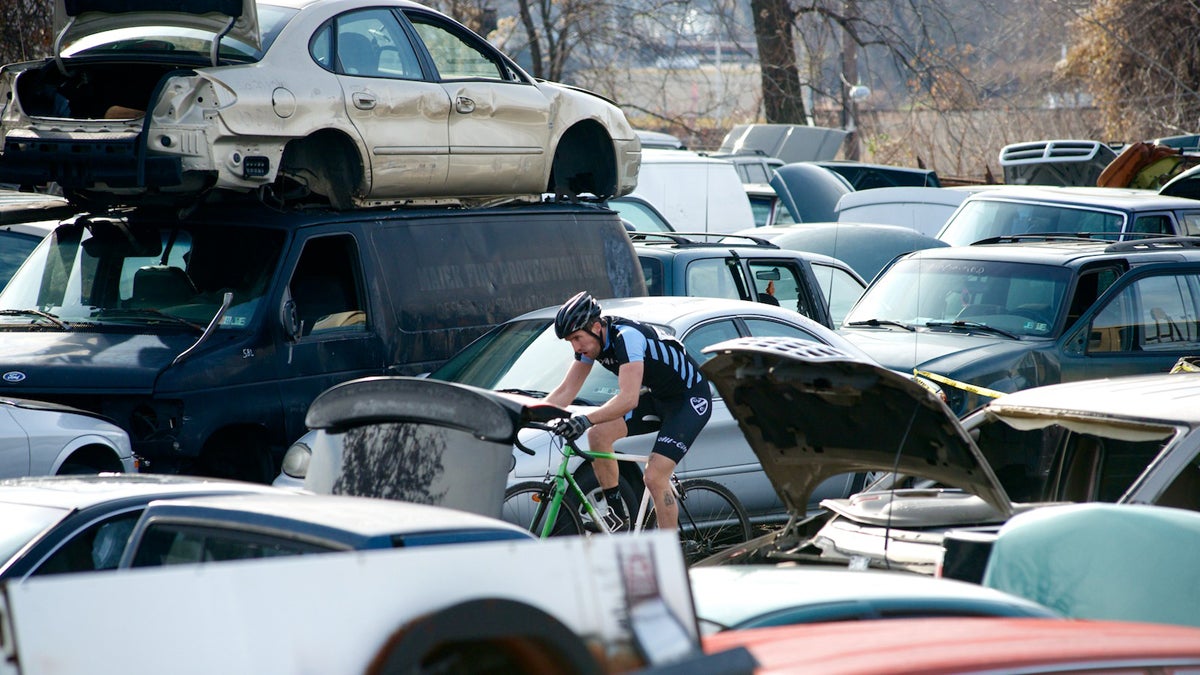  Cycling enthusiast came out for the annual Junkyard Cyclocross event in North Philadelphia on Saturday, December 7, 2013. (Bas Slabbers/for NewsWorks) 