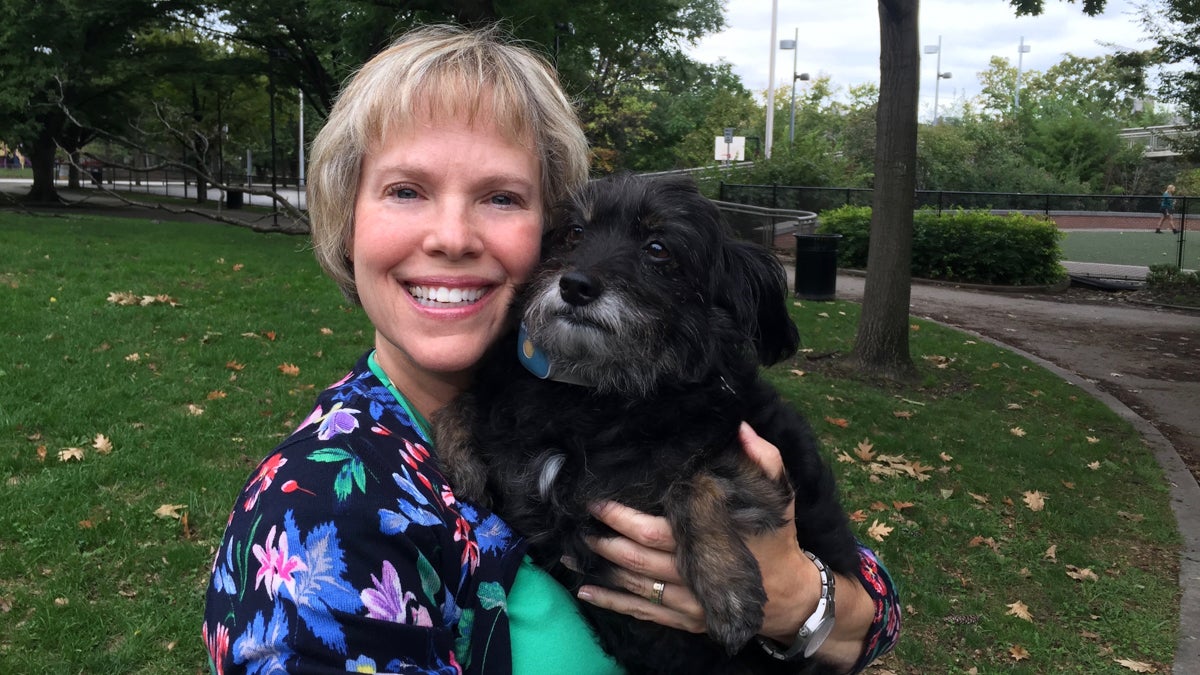 Mindy Cohan and her dog