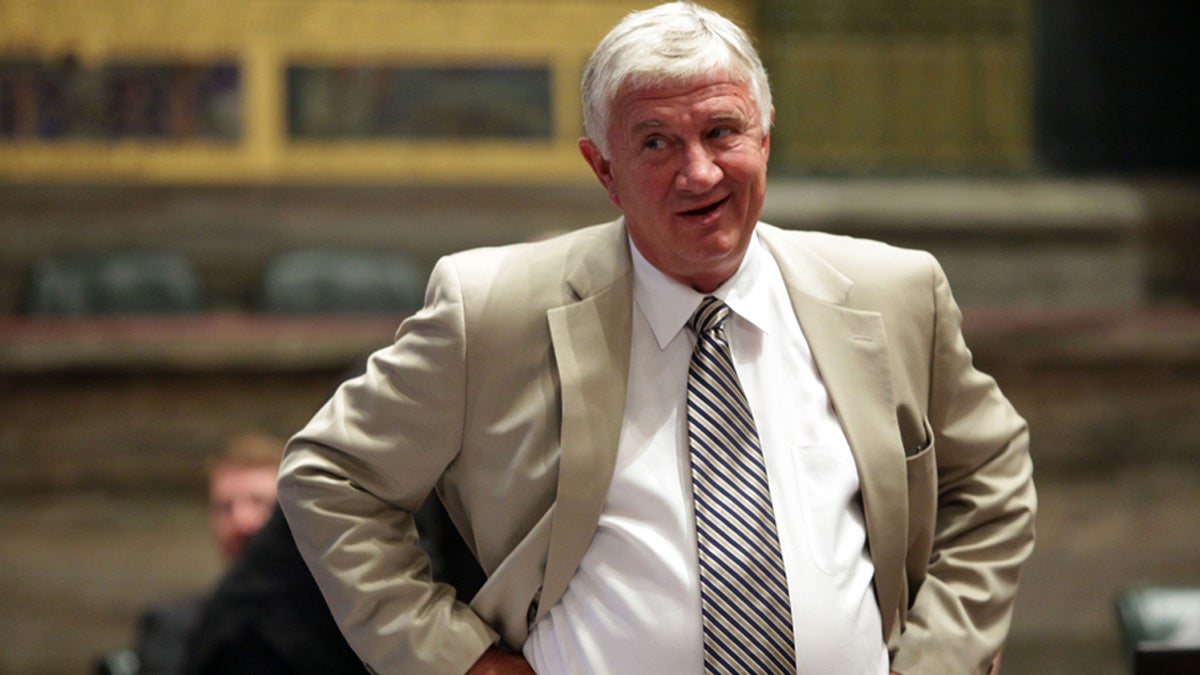  Sen. Don White, R-Indiana, speaks with colleagues on the floor of the Pennsylvania state Senate at the Capitol in Harrisburg, Friday, July 17, 2009. (AP Photo/Carolyn Kaster) 