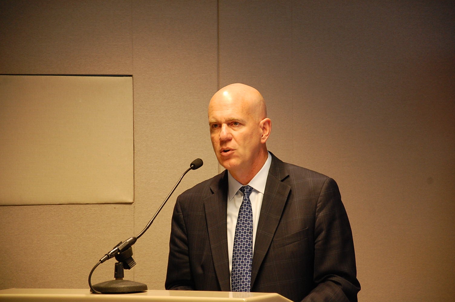 SEPTA's Jeff Kneuppel gives an update on their regional rail service (Tom MacDonald / WHYY)