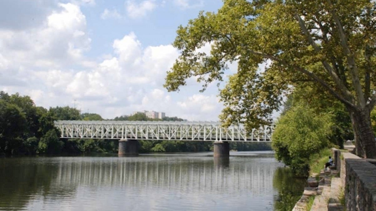  The body of an unidentified woman was discovered in the Schuylkill River by the Falls Bridge this morning. (NewsWorks file) 