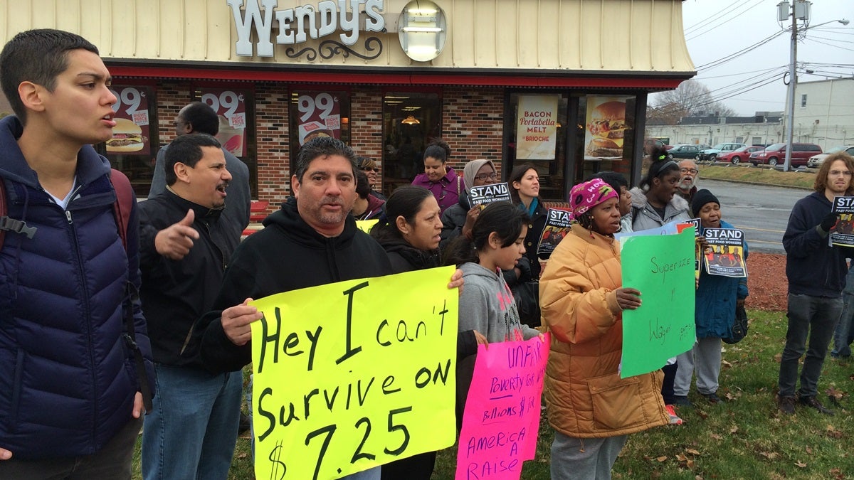  Fast food workers striking outside of Wendy's on Concord Pike last week (Shirley Min/WHYY) 