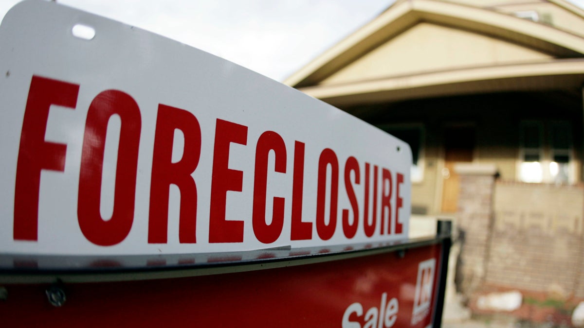  If Congress doesn't renew a 2007 law on mortgage debt forgiveness, homeowners could see their 2014 income tax bills spike. (AP Photo/David Zalubowski) 