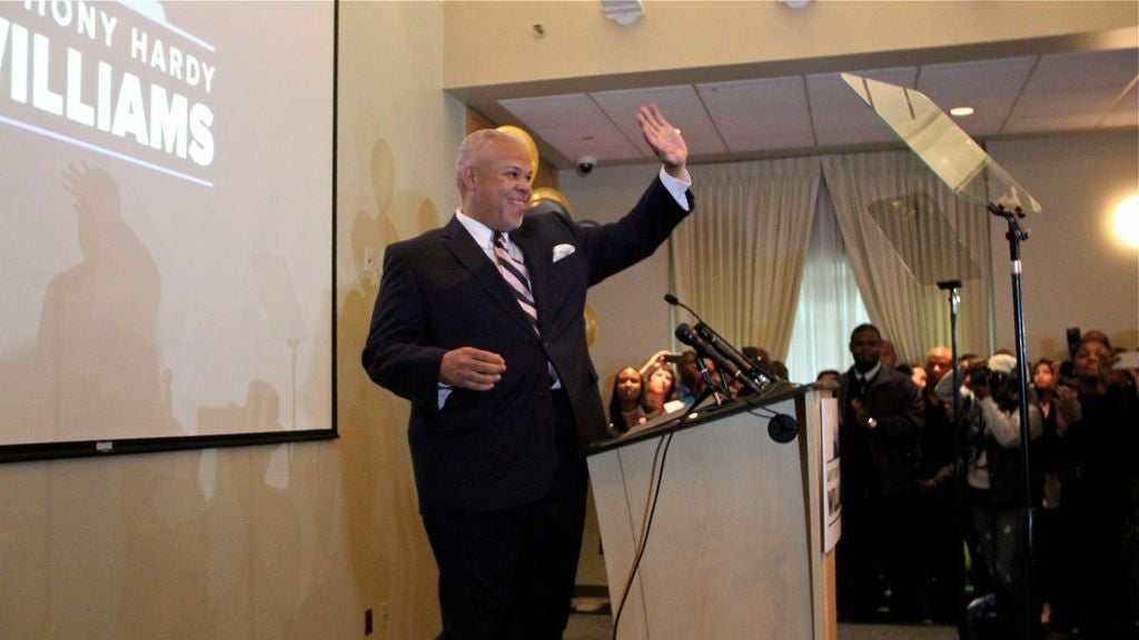  Pennsylvania Sen. Anthony Hardy Williams waves to supporters Wednesday evening as he formally declares his candidacy for mayor of Philadelphia. (Emma Lee/WHYY) 