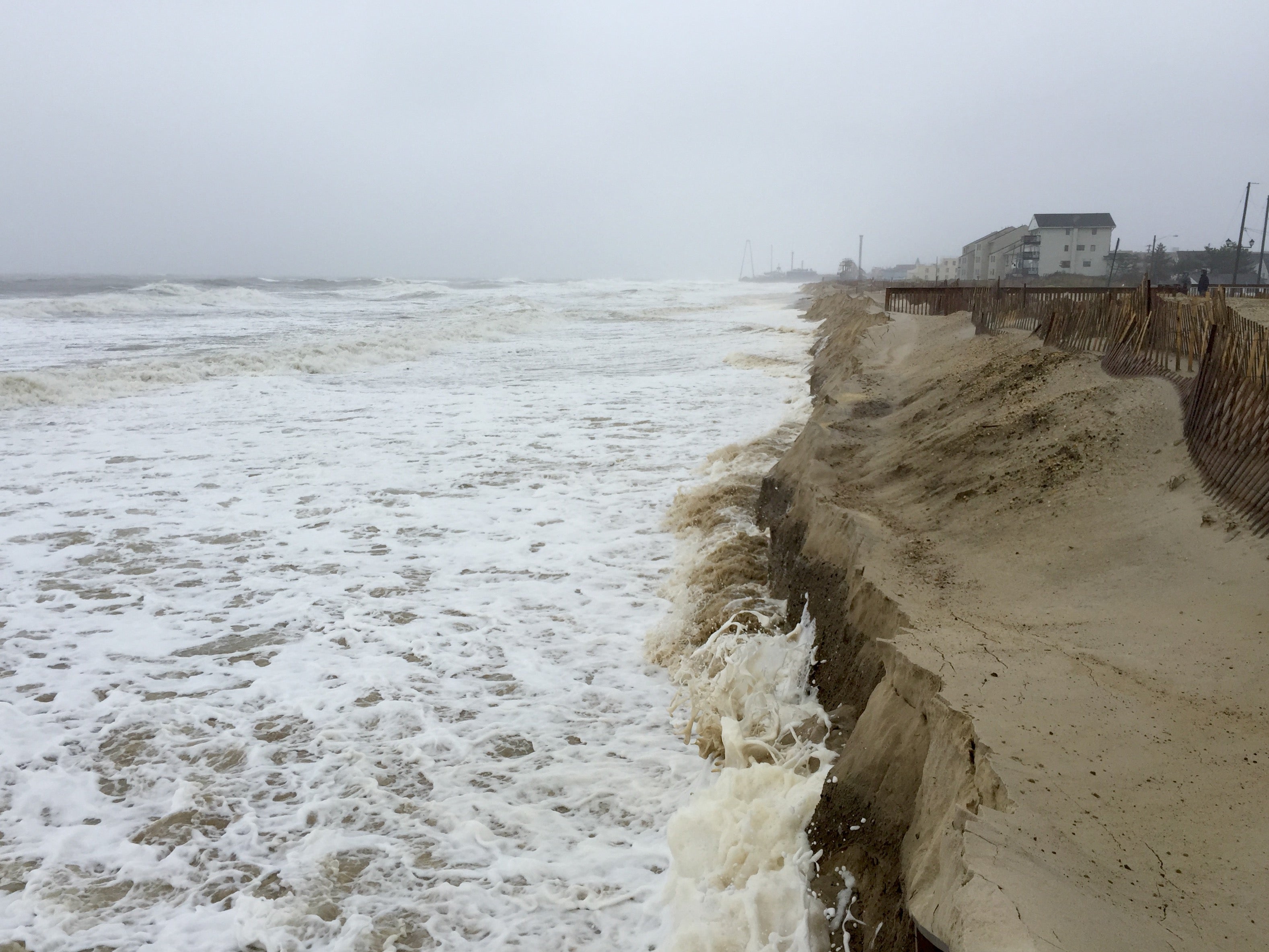  Ortley Beach at noon Saturday. (Photo: Justin Auciello/for NewsWorks) 