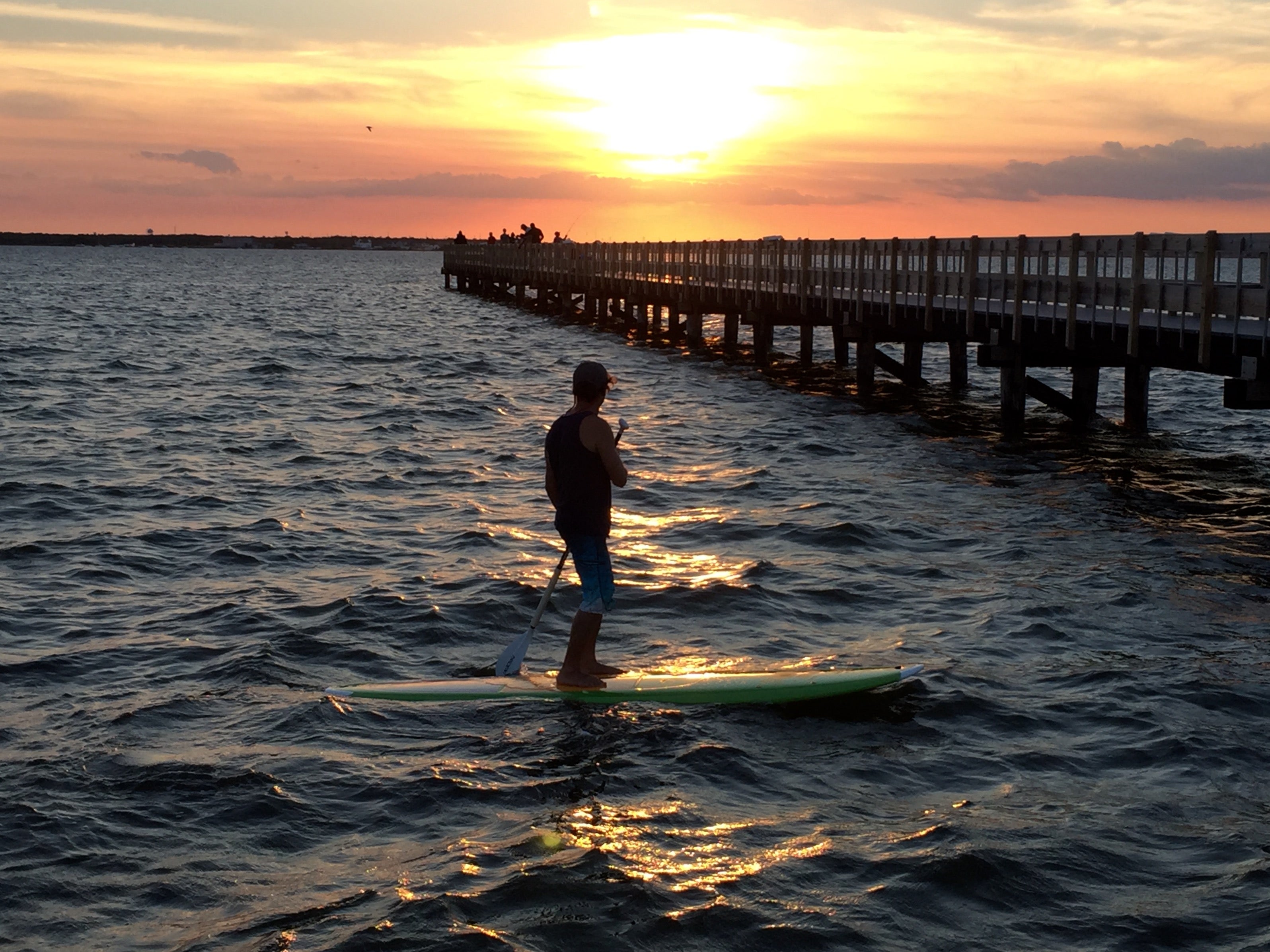 Paddleboarding in the Barnegat Bay. (Photo: Justin Auciello/for NewsWorks)