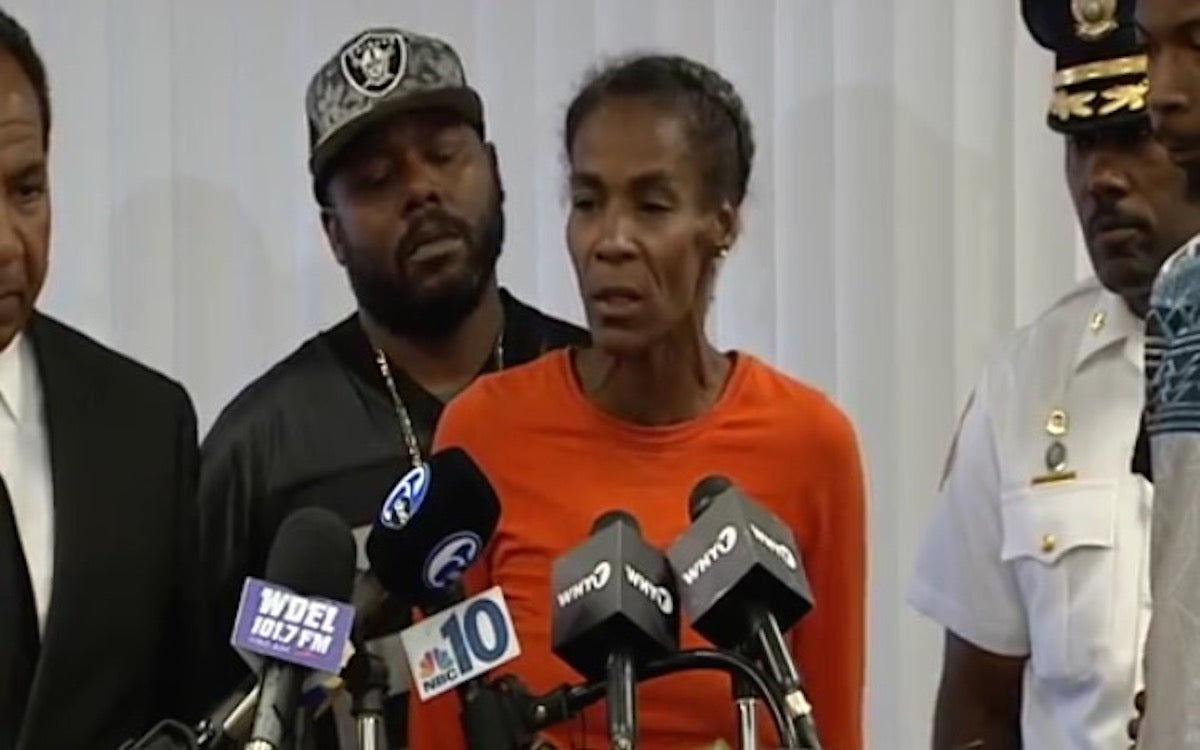  Phyllis McDole, mother of Jeremy McDole, the man in a wheelchair who was shot by Wilmington Police, spoke during a press conference on Sept 24.(Charlie O'Neill/WHYY) 