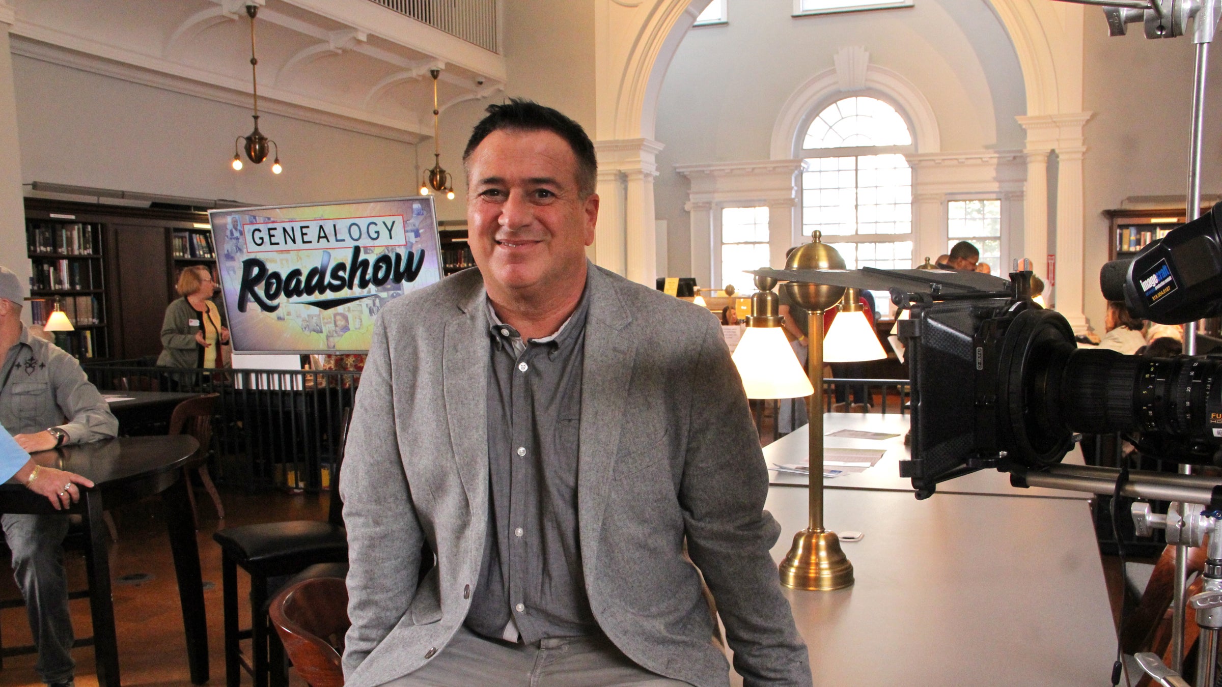  Executive Producer Stuart Krasnow brings Genealogy Roadshow to the Historical Society of Pennsylvania in Philadelphia. (Emma Lee/WHYY) 