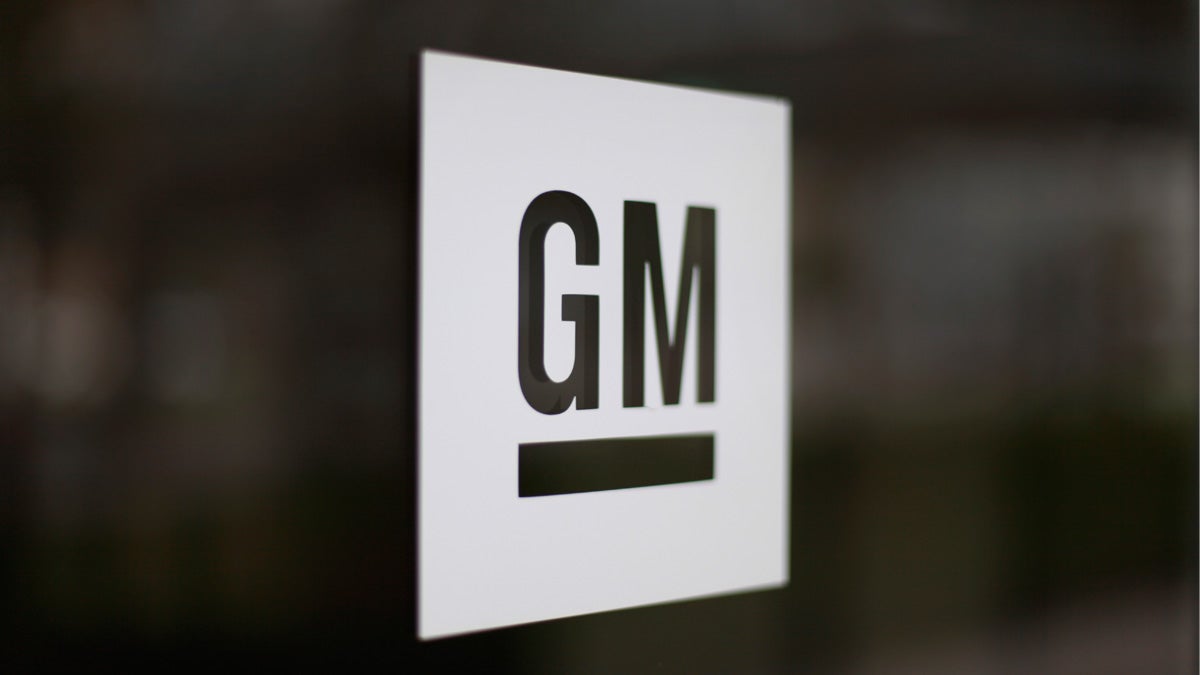  The General Motors logo at the company's world headquarters in Detroit. (AP Photo/Paul Sancya) 